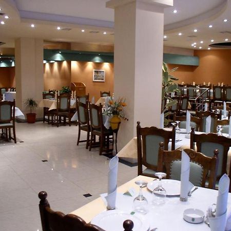 Rex Hotel Tulcea Exterior photo