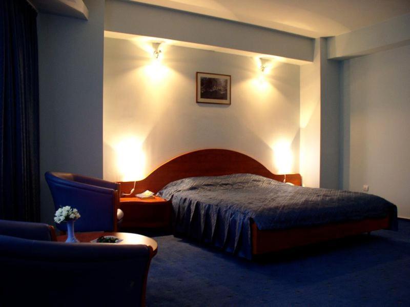 Rex Hotel Tulcea Exterior photo